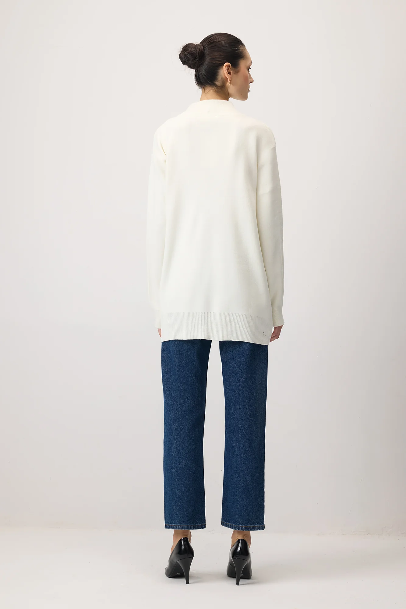 KNIT TUNIC WITH METAL ACCESSORIES - Image 4