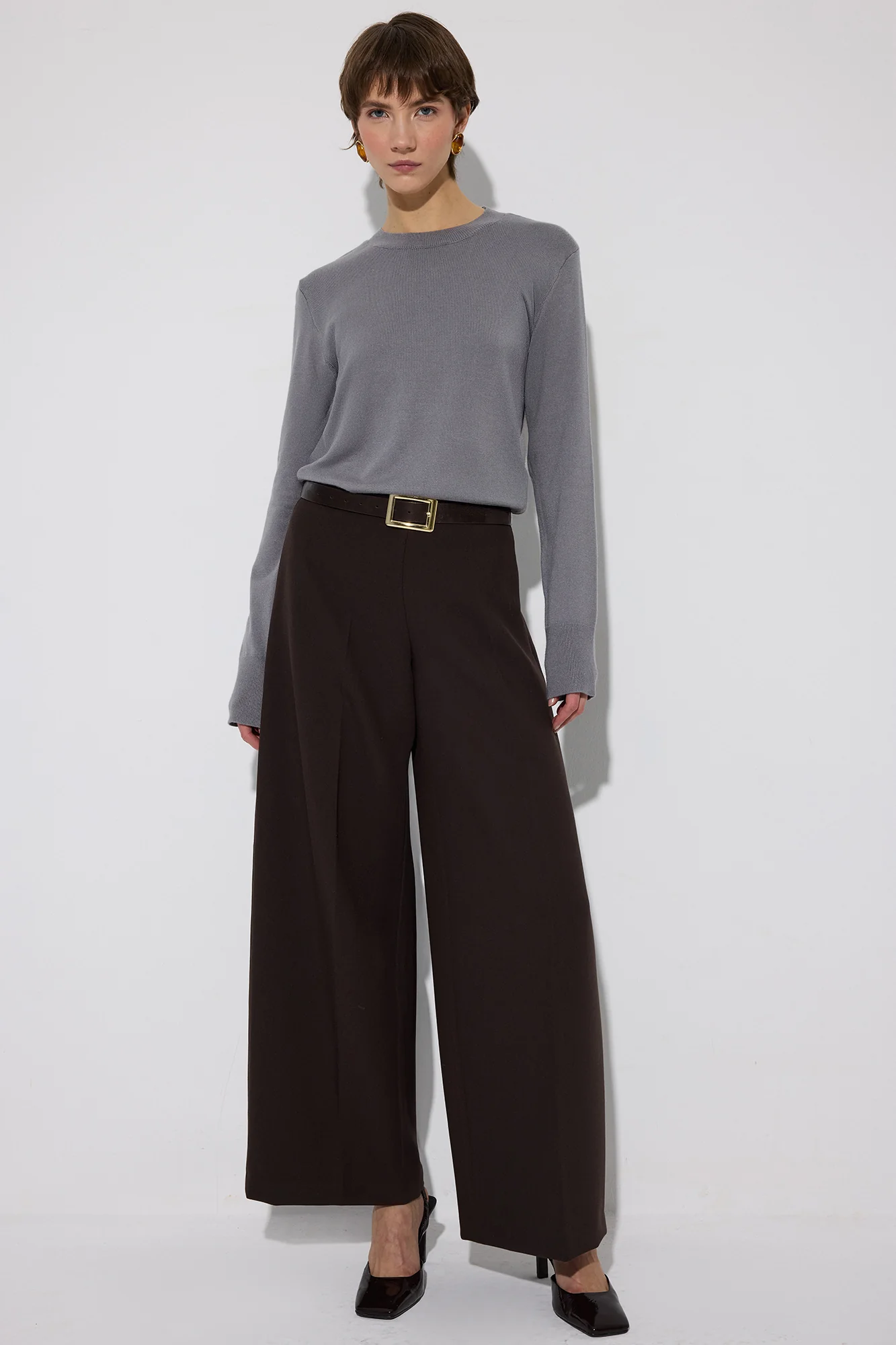 BASIC KNITTED BLOUSE
