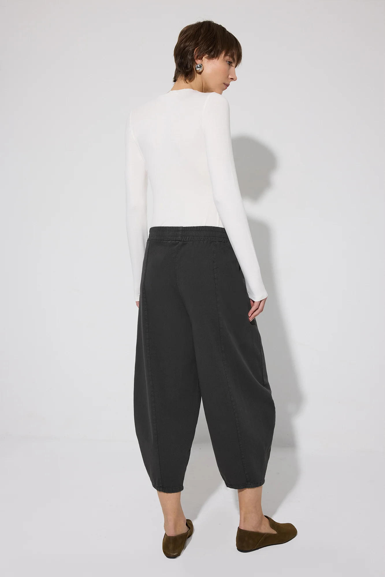 GABARDINE BALLOON PANTS WITH ELASTIC WAISTBAND - Image 5