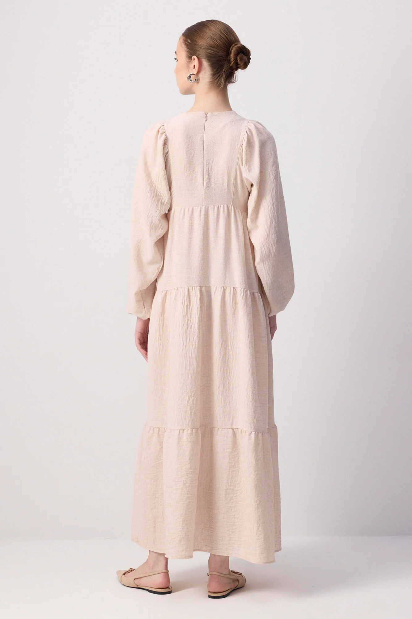 100% LINEN PLEATED DRESS - Image 4
