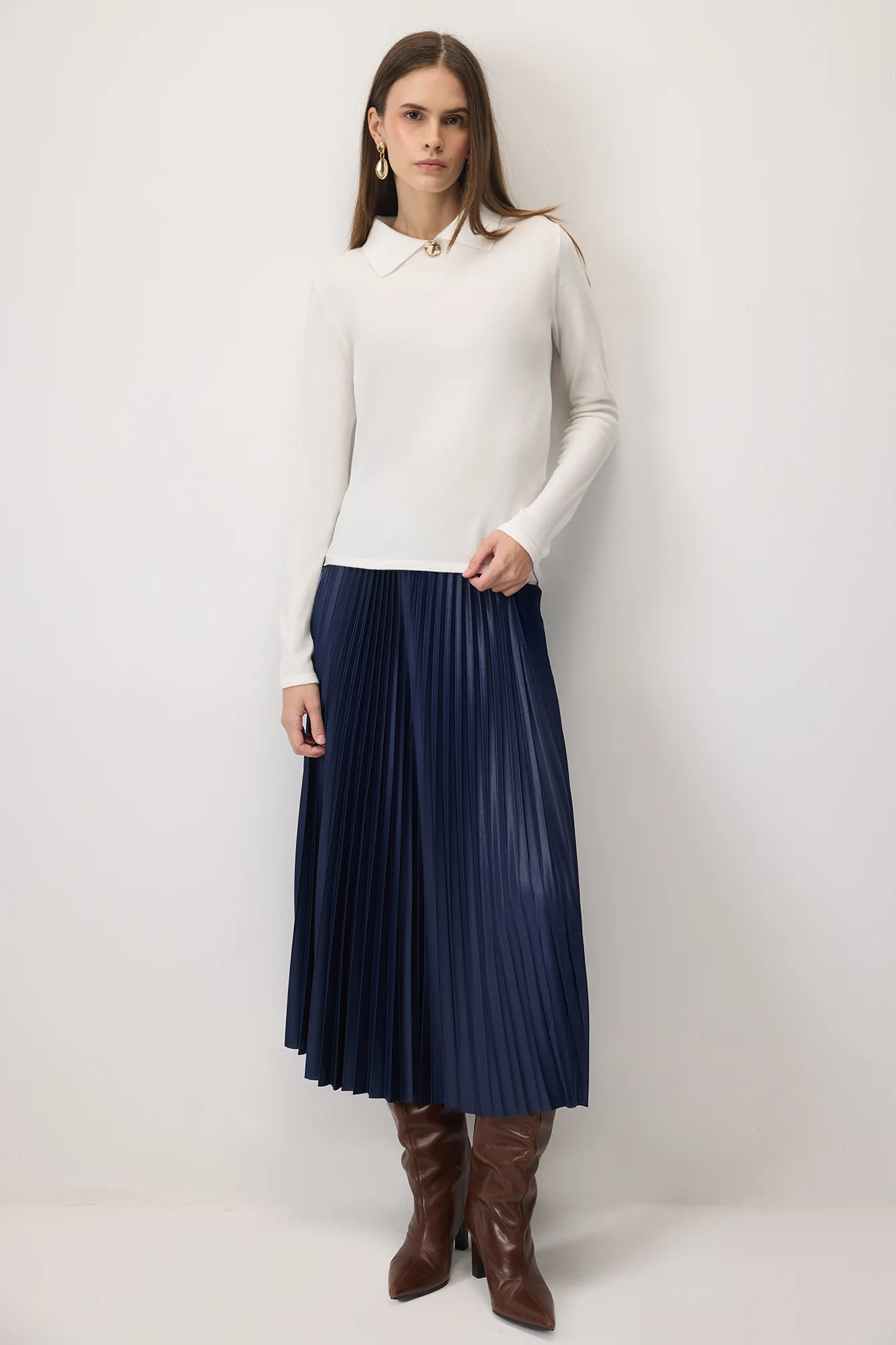 BROOCHED KNIT BLOUSE - Image 3