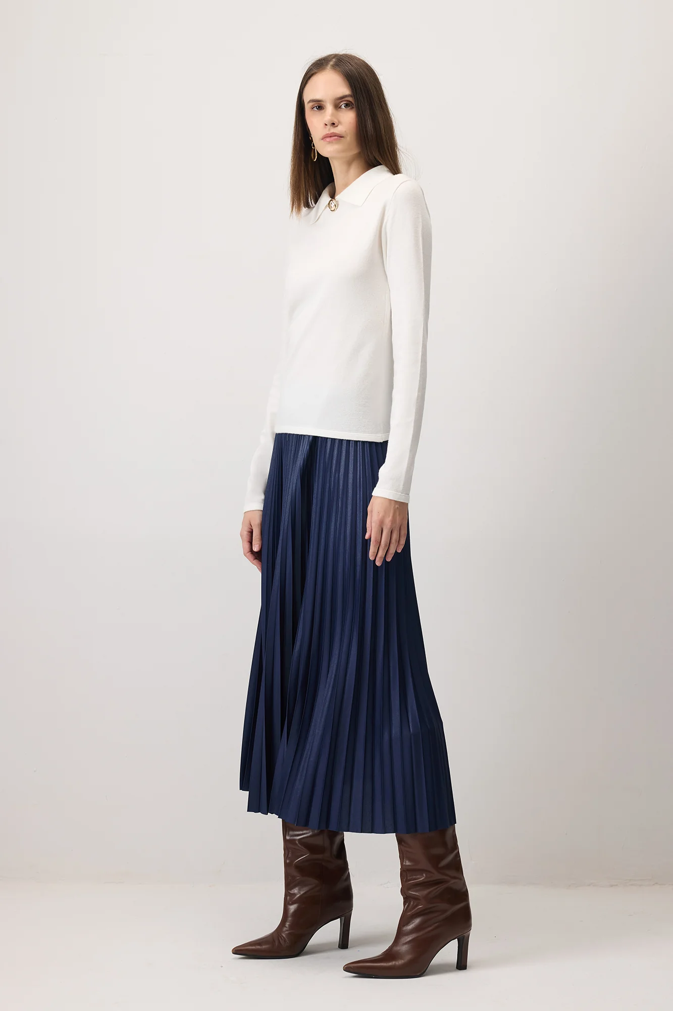 BROOCHED KNIT BLOUSE - Image 5