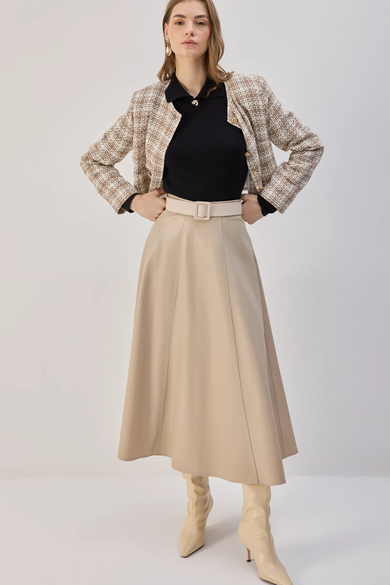 BROOCHED KNIT BLOUSE - Image 5
