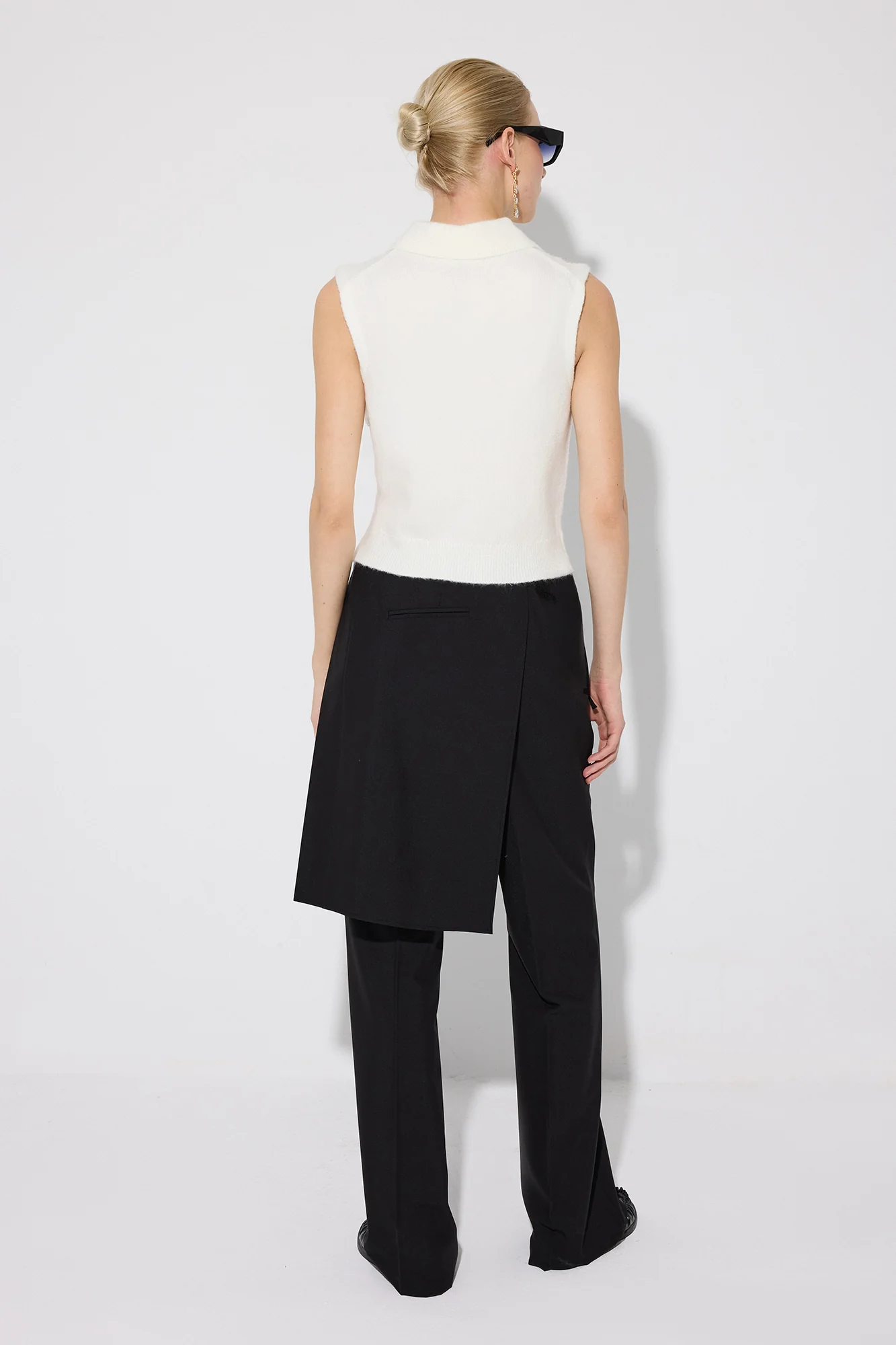 KNITTED VEST WITH POCKET DETAILS - Image 5