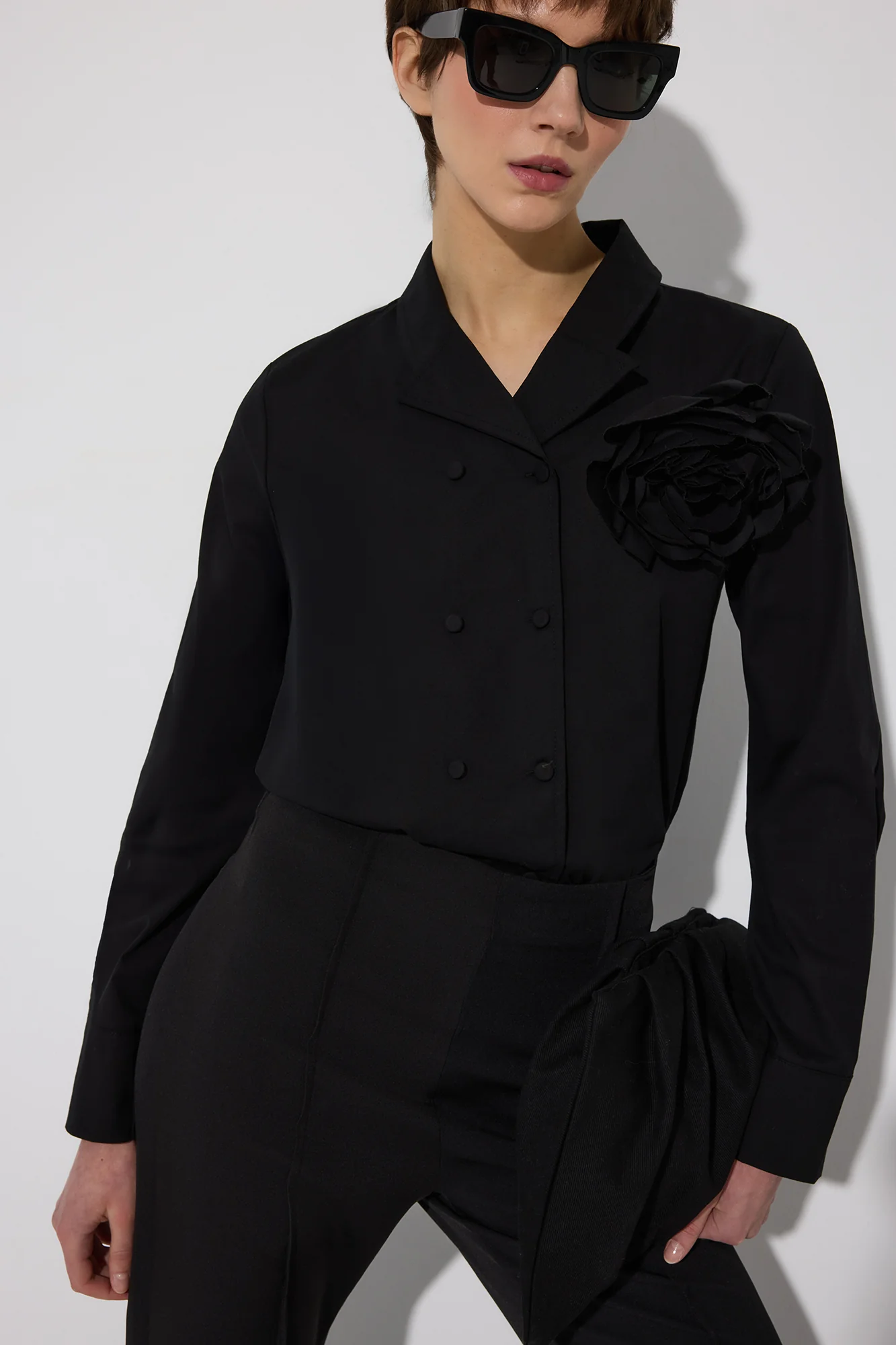 SHIRT BODYSUIT WITH FLORAL ACCESSORIES - Image 3