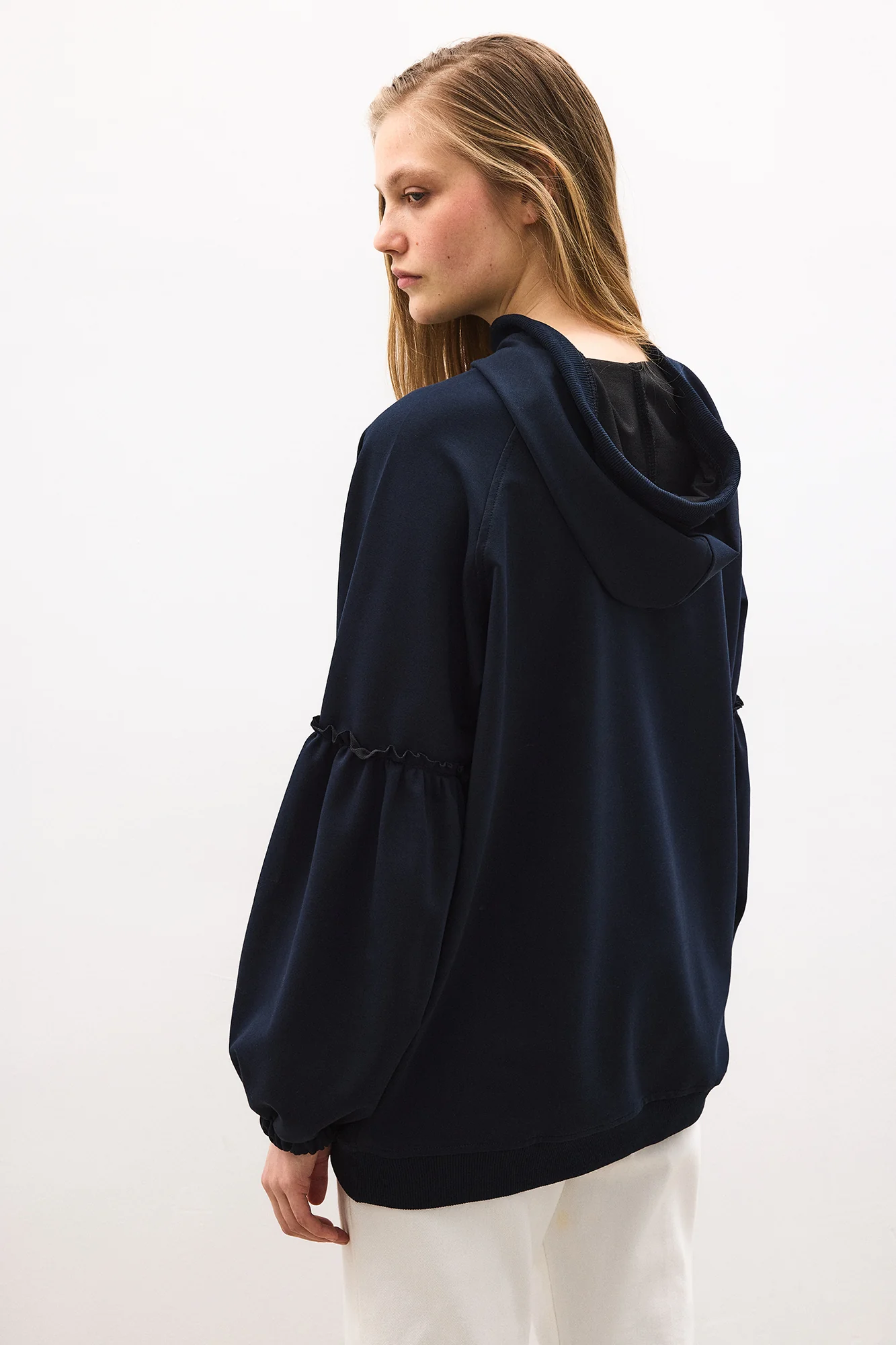 BALOON SLEEVE HOODED SWEATSHIRT - Image 5
