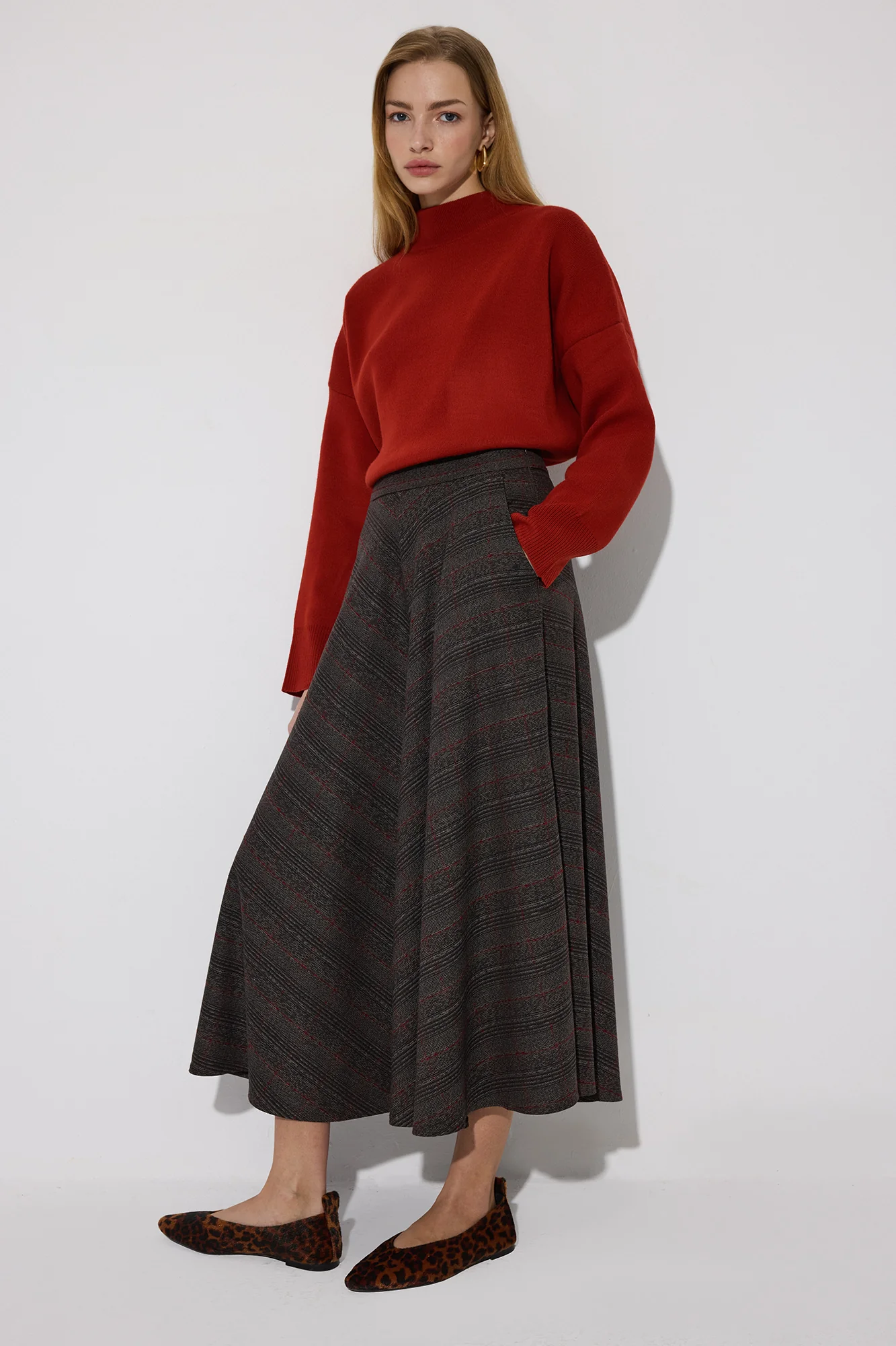 PLAID SKIRT WITH POCKETS - Image 2