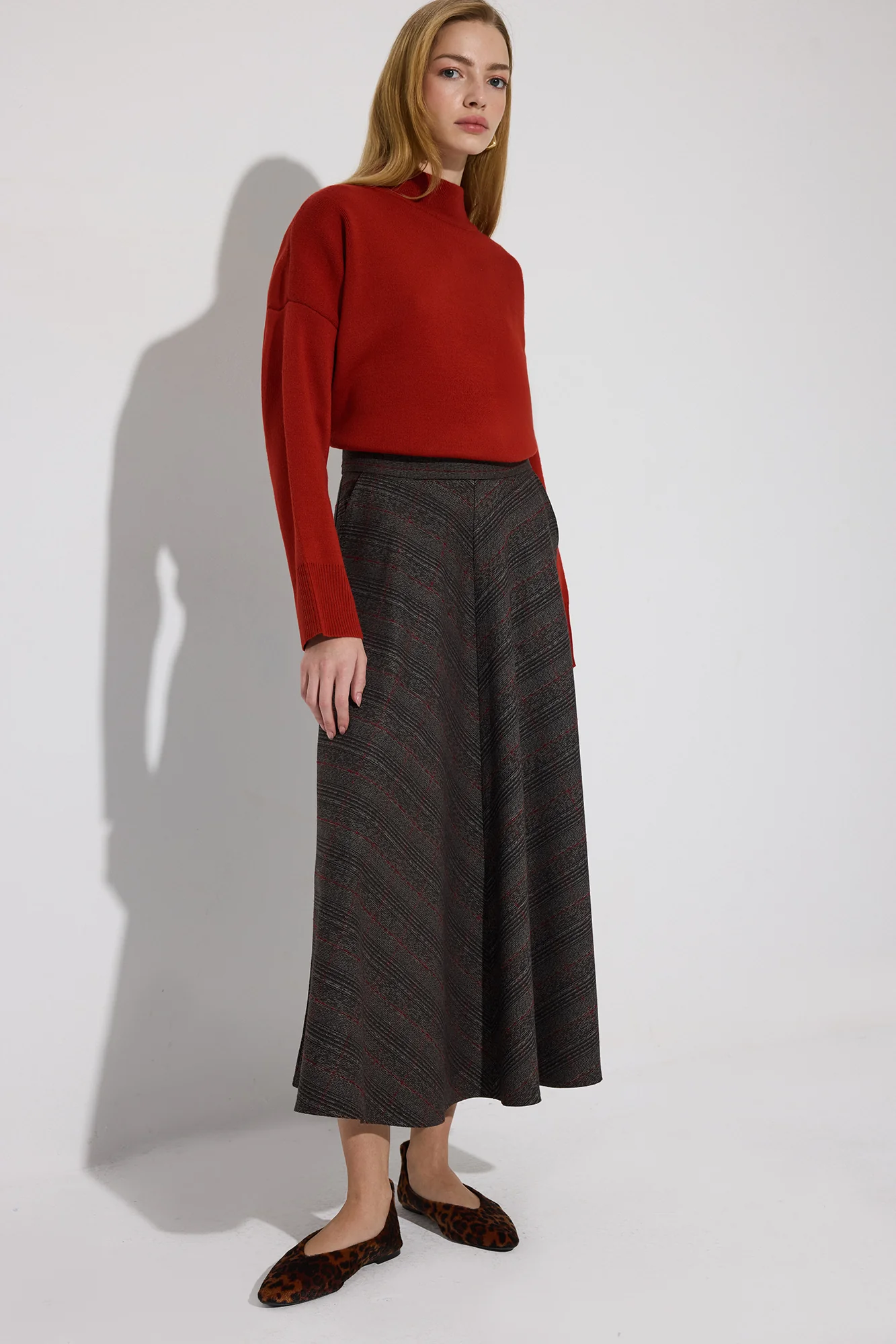PLAID SKIRT WITH POCKETS - Image 4