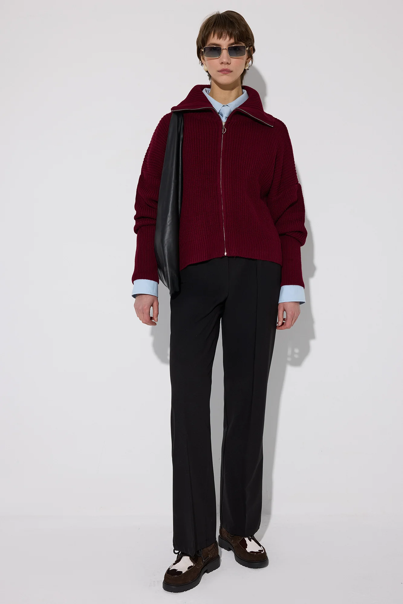 SHORT KNİTTED CARDİGAN WİTH ZİPPER