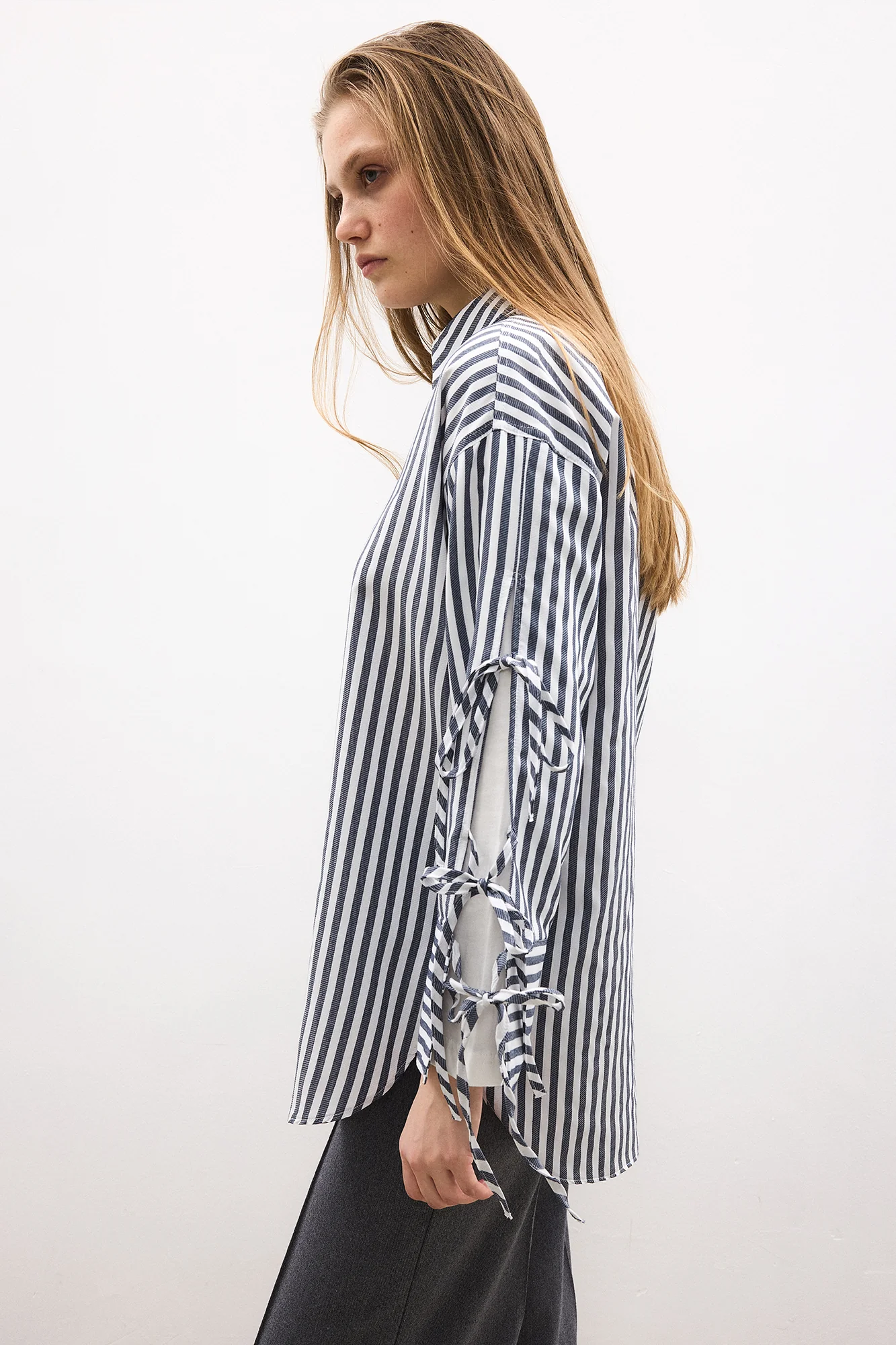 STRIPED SHIRT WITH BOW DETAIL - Image 5