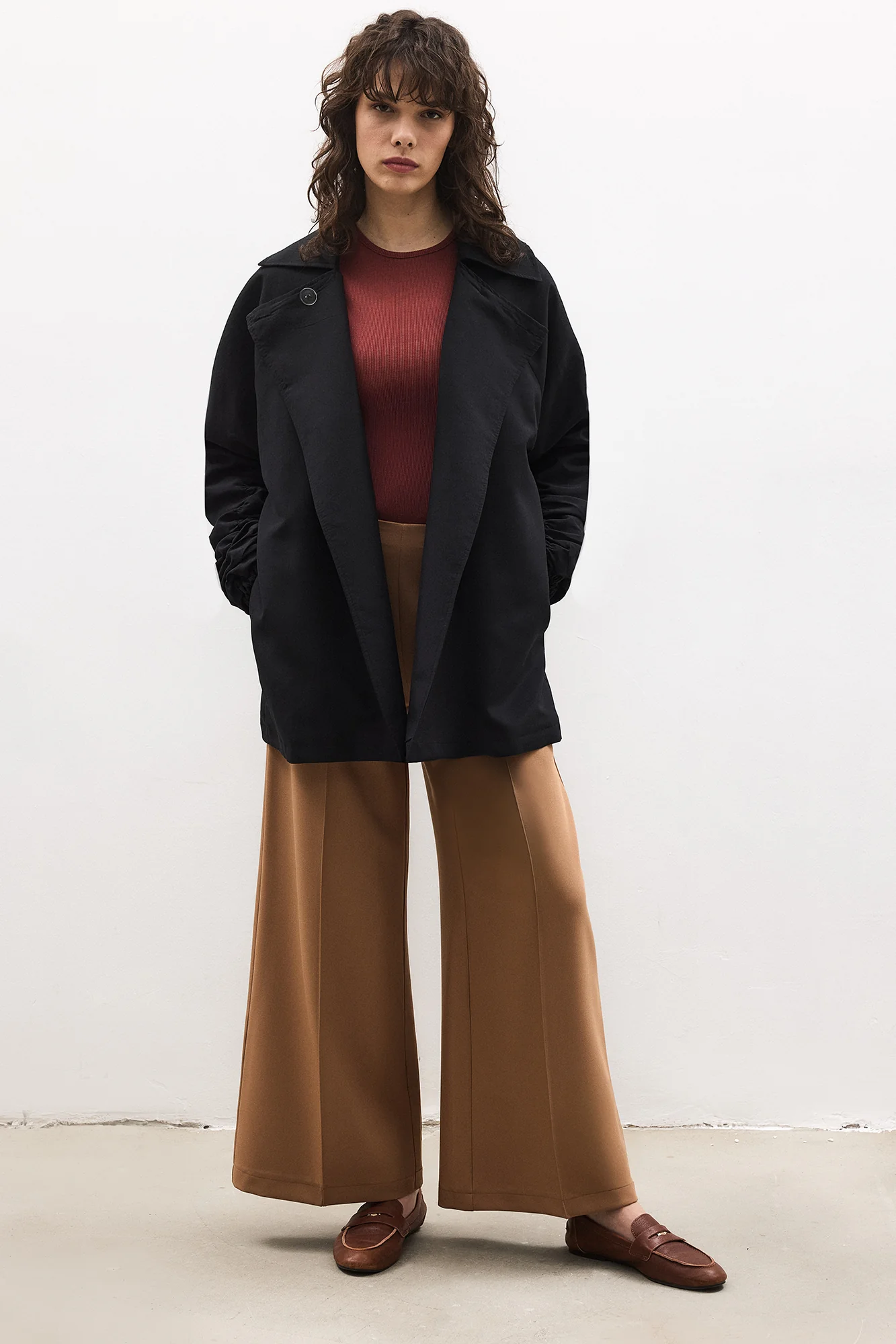 SHORT TRENCH COAT