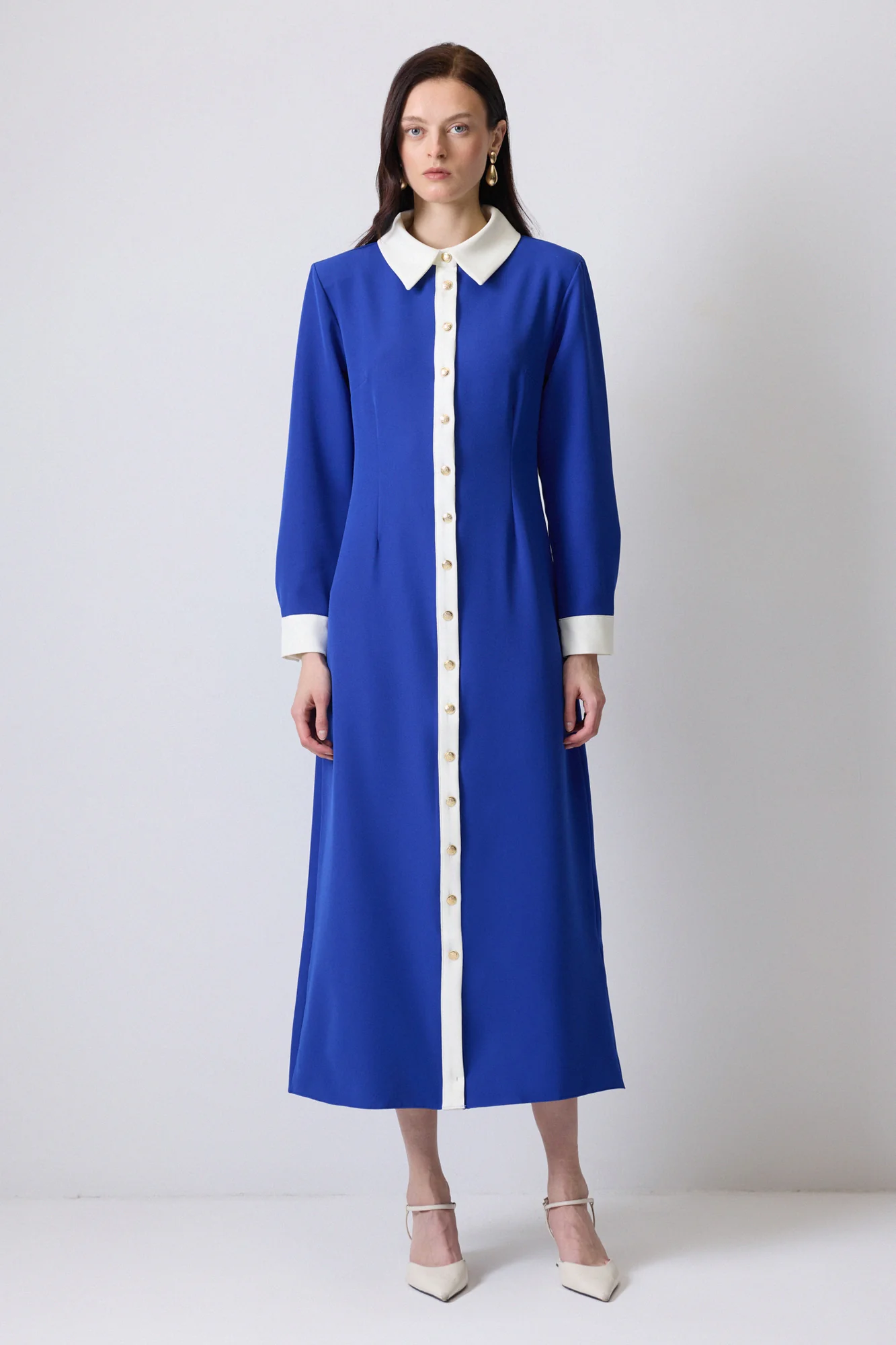 GOLD BUTTONED CREPE DRESS