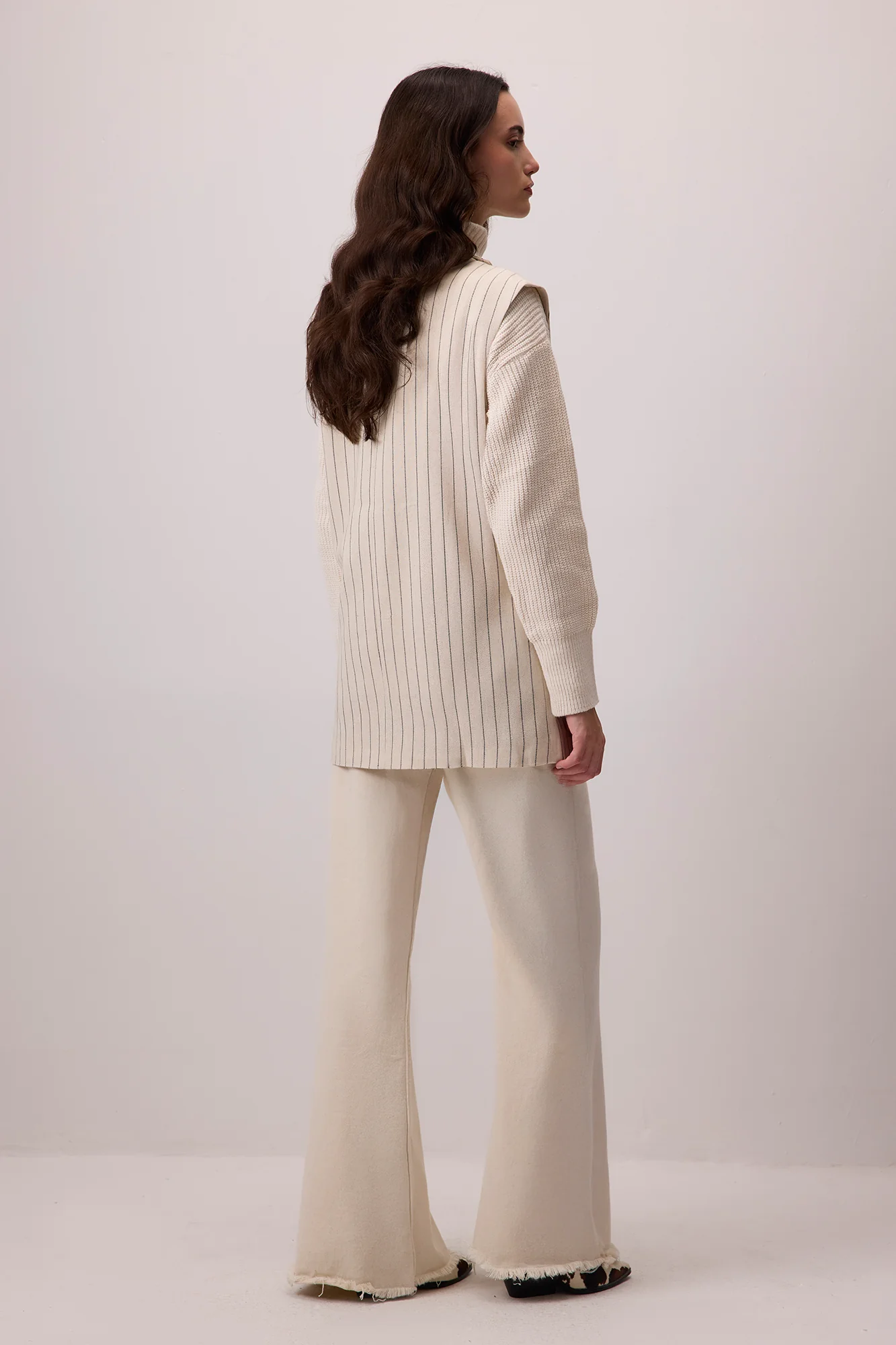 LINEN TEXTURED STRIPED VEST - Image 5