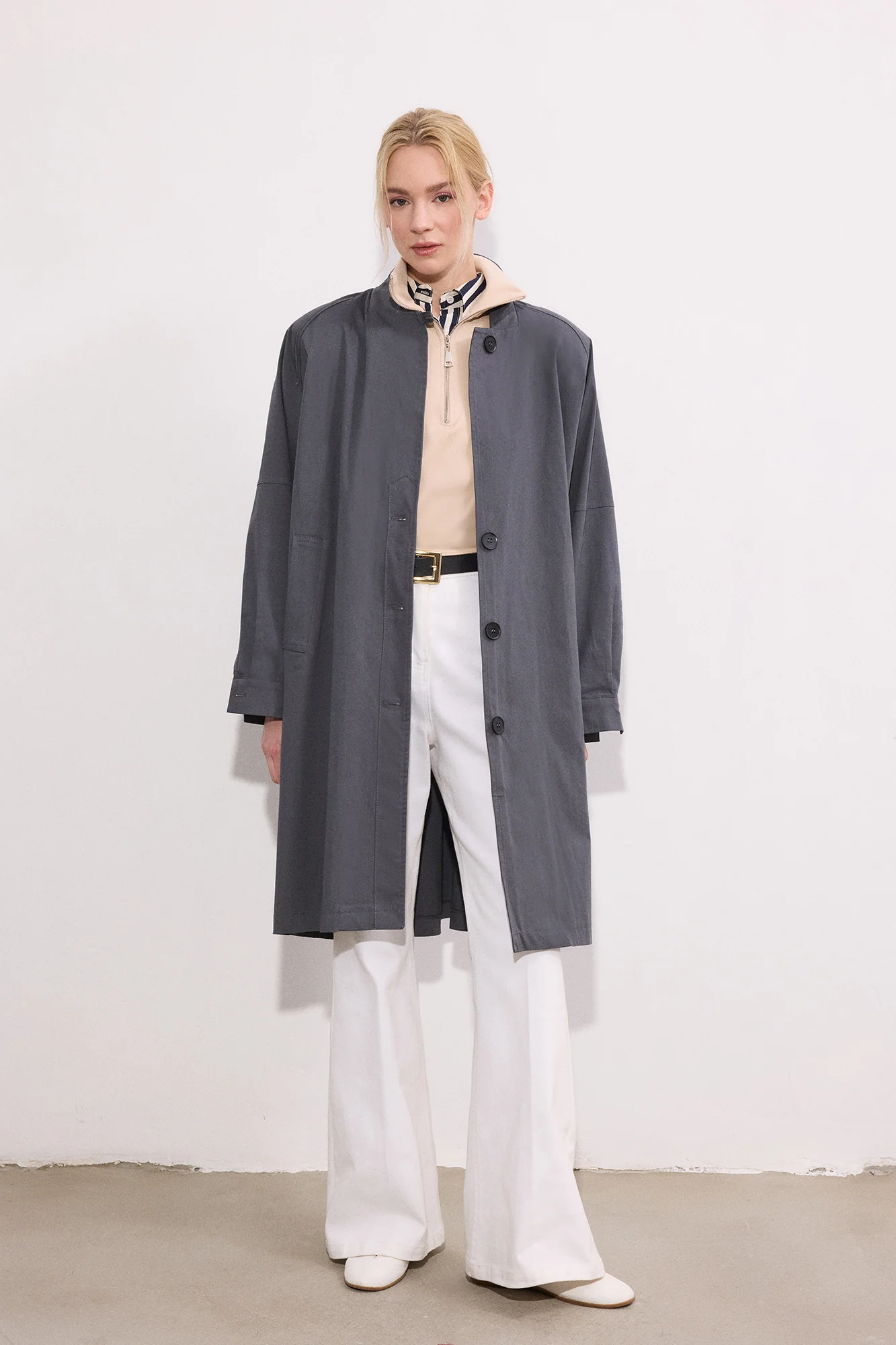 OVERSIZE TRENCH COAT - Image 2
