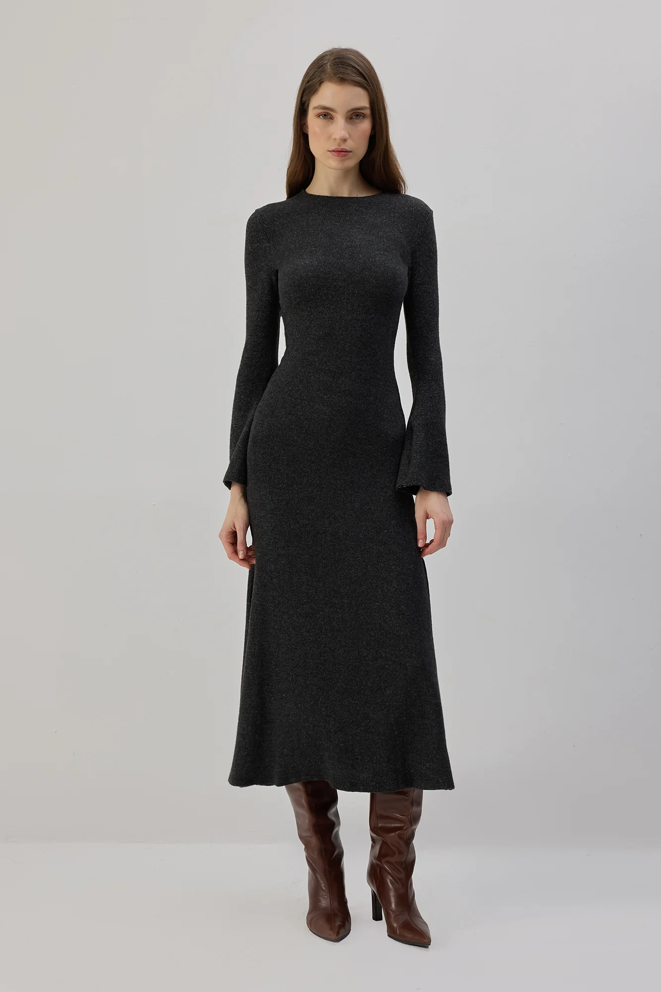MAXI KNITTED DRESS