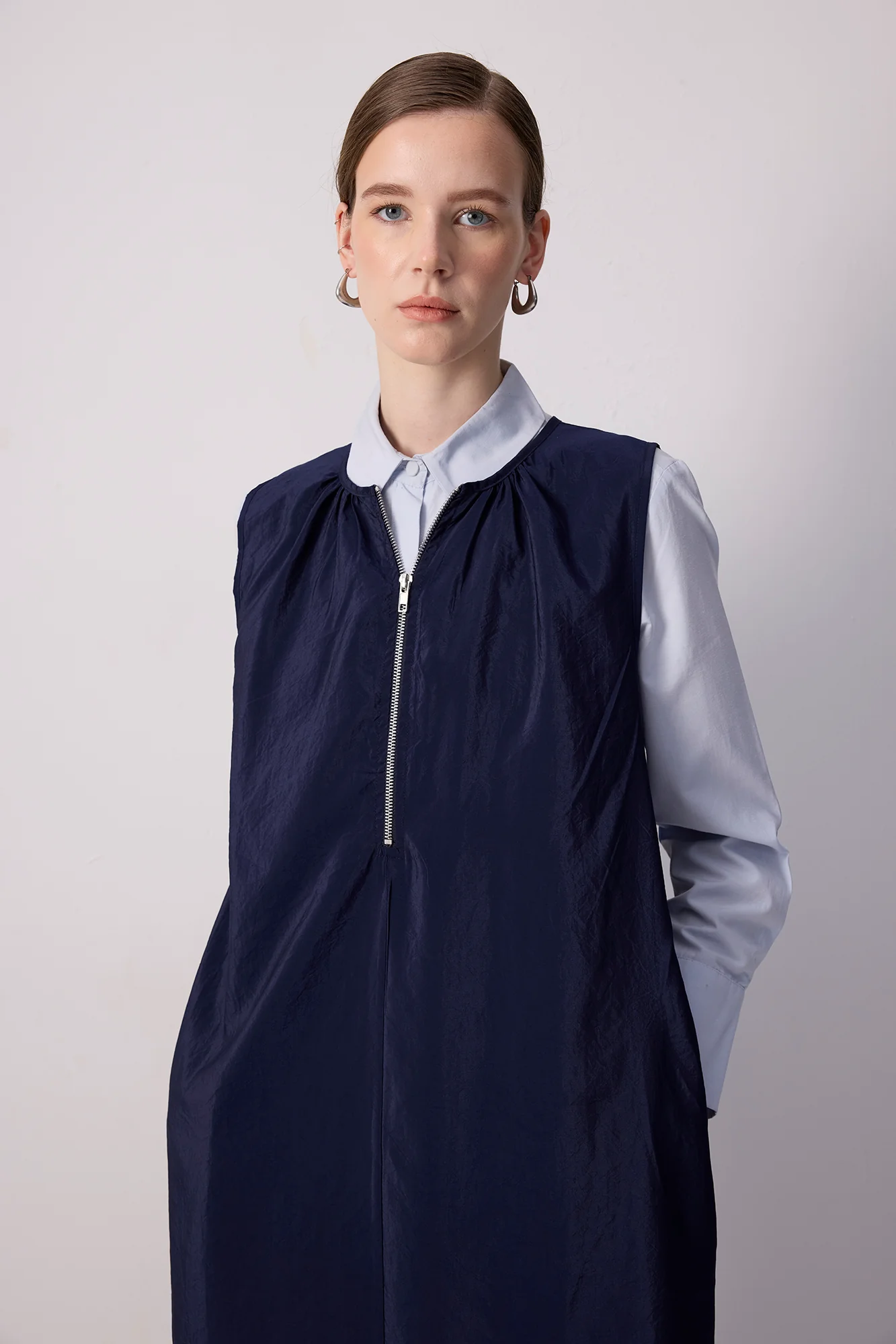 ZIPPERED CUPRA DRESS - Image 2