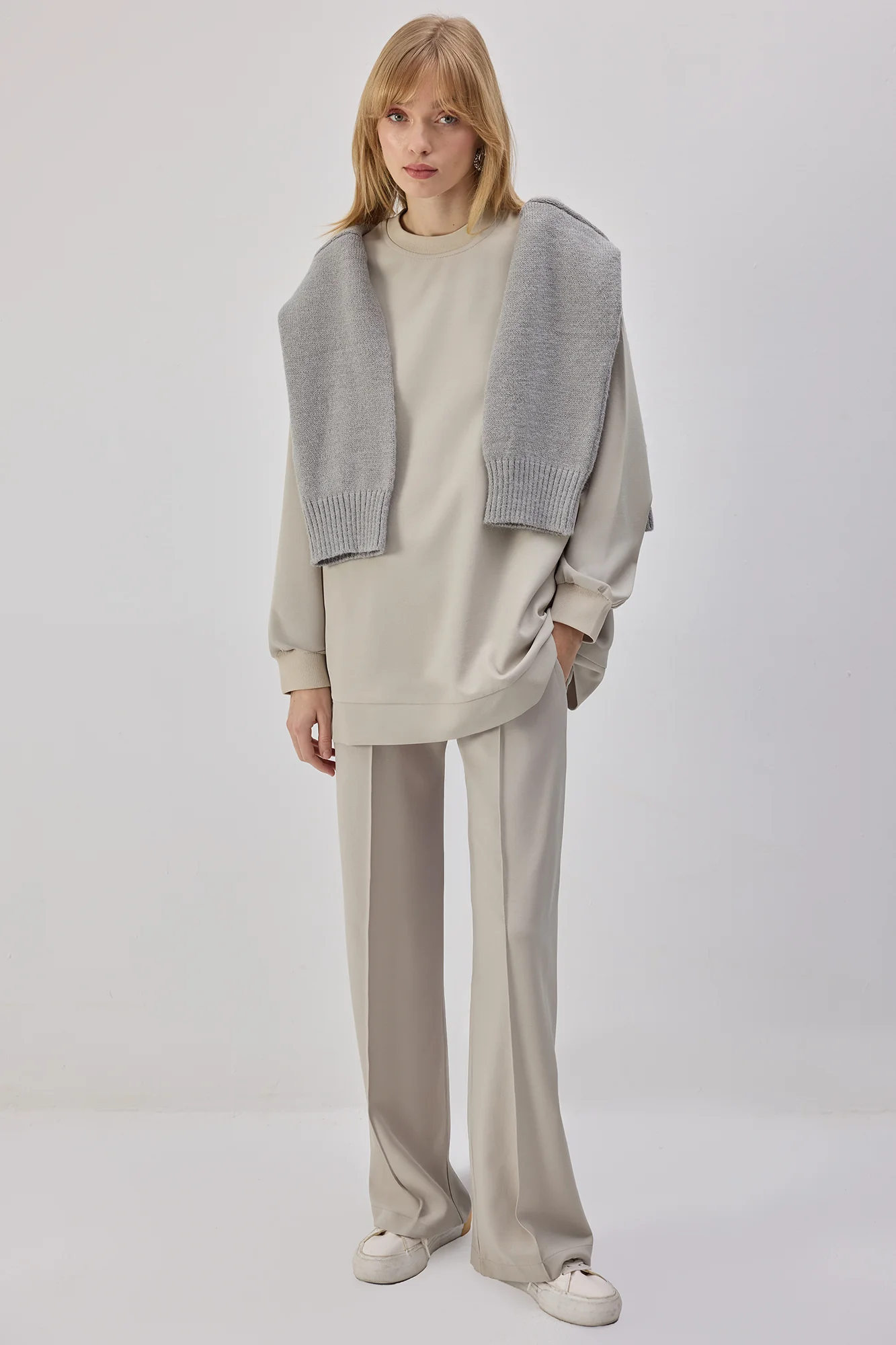 OVERSIZE BASIC TUNIC