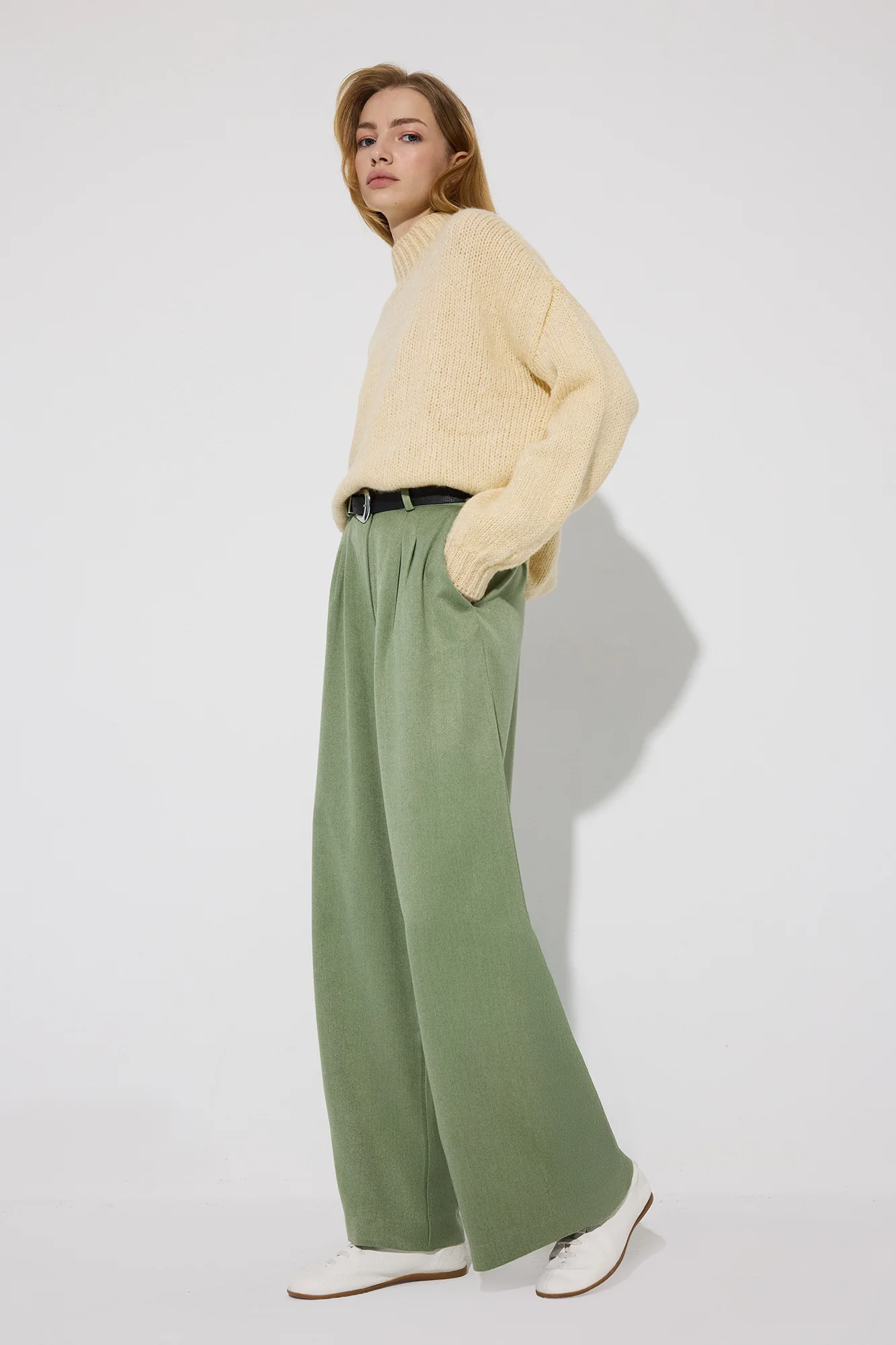 PLEATED POCKET PANTS - Image 3