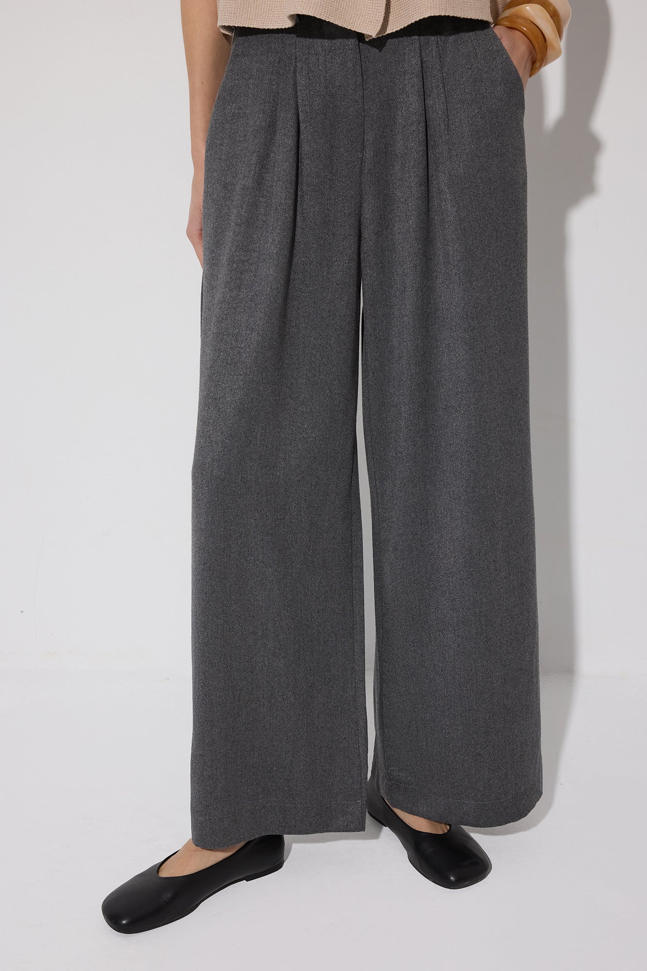 PLEATED POCKET PANTS - Image 4