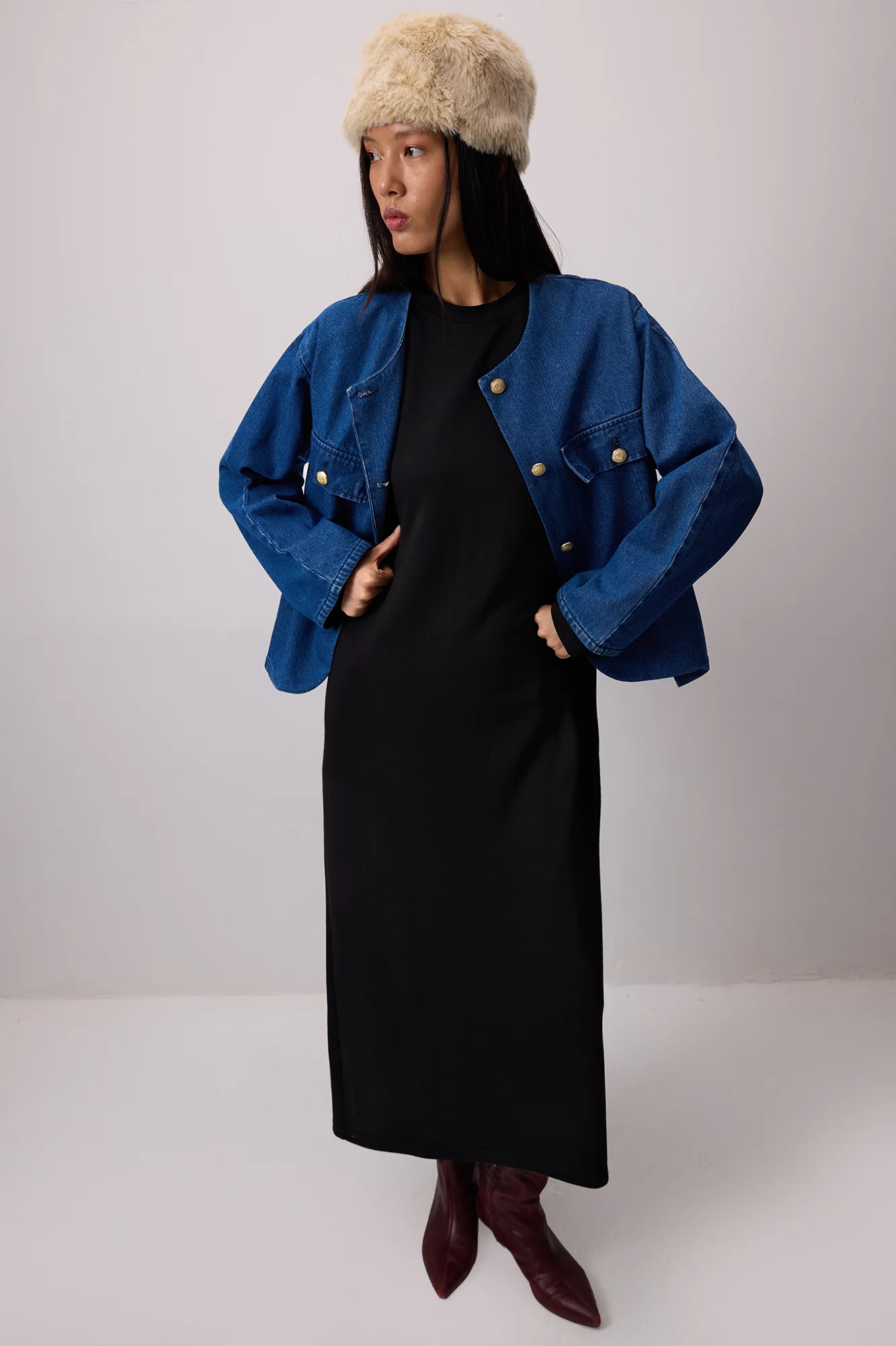 PADDED BASIC KNITTED DRESS