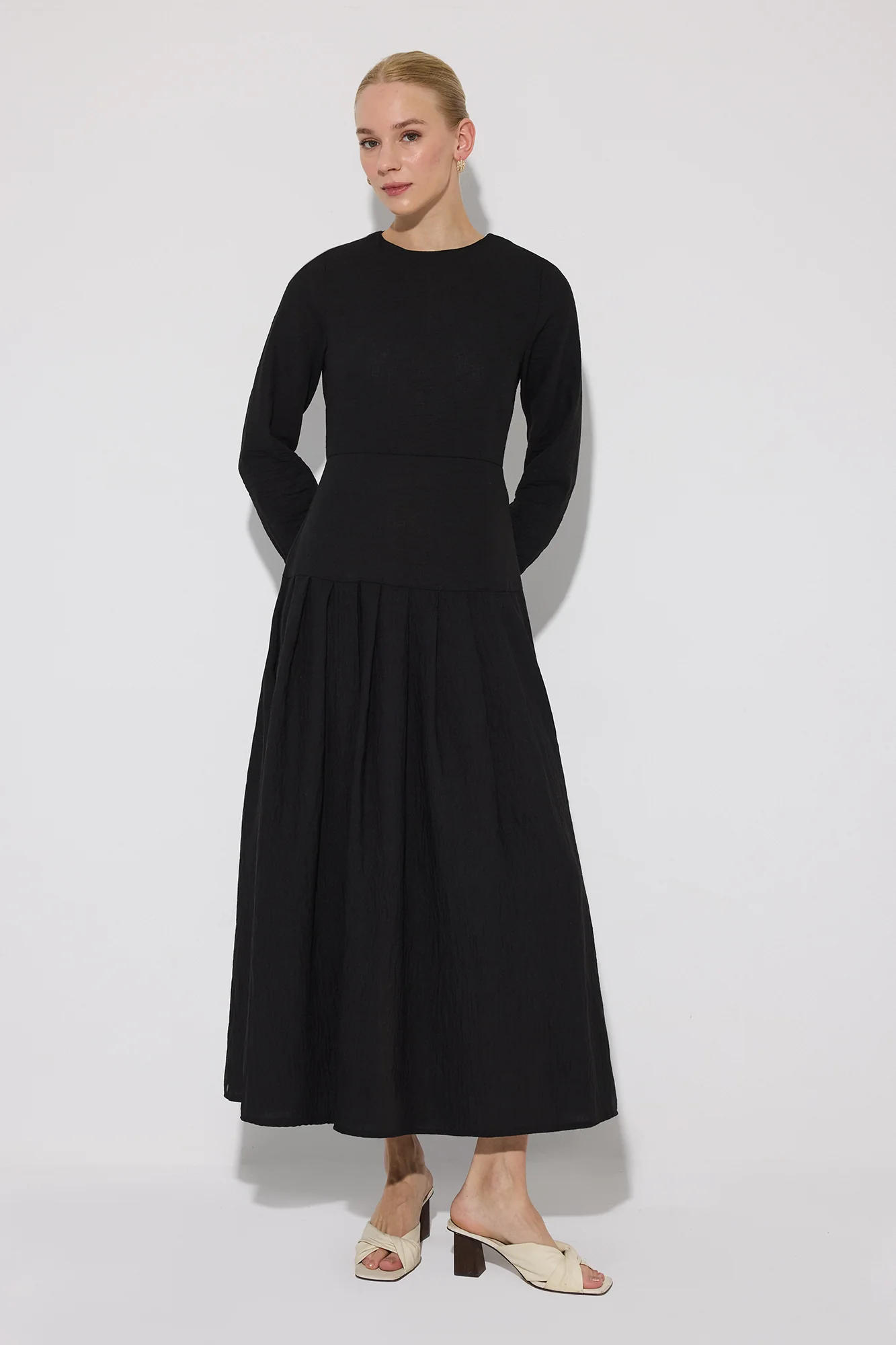 MAXI DRESS - Image 2