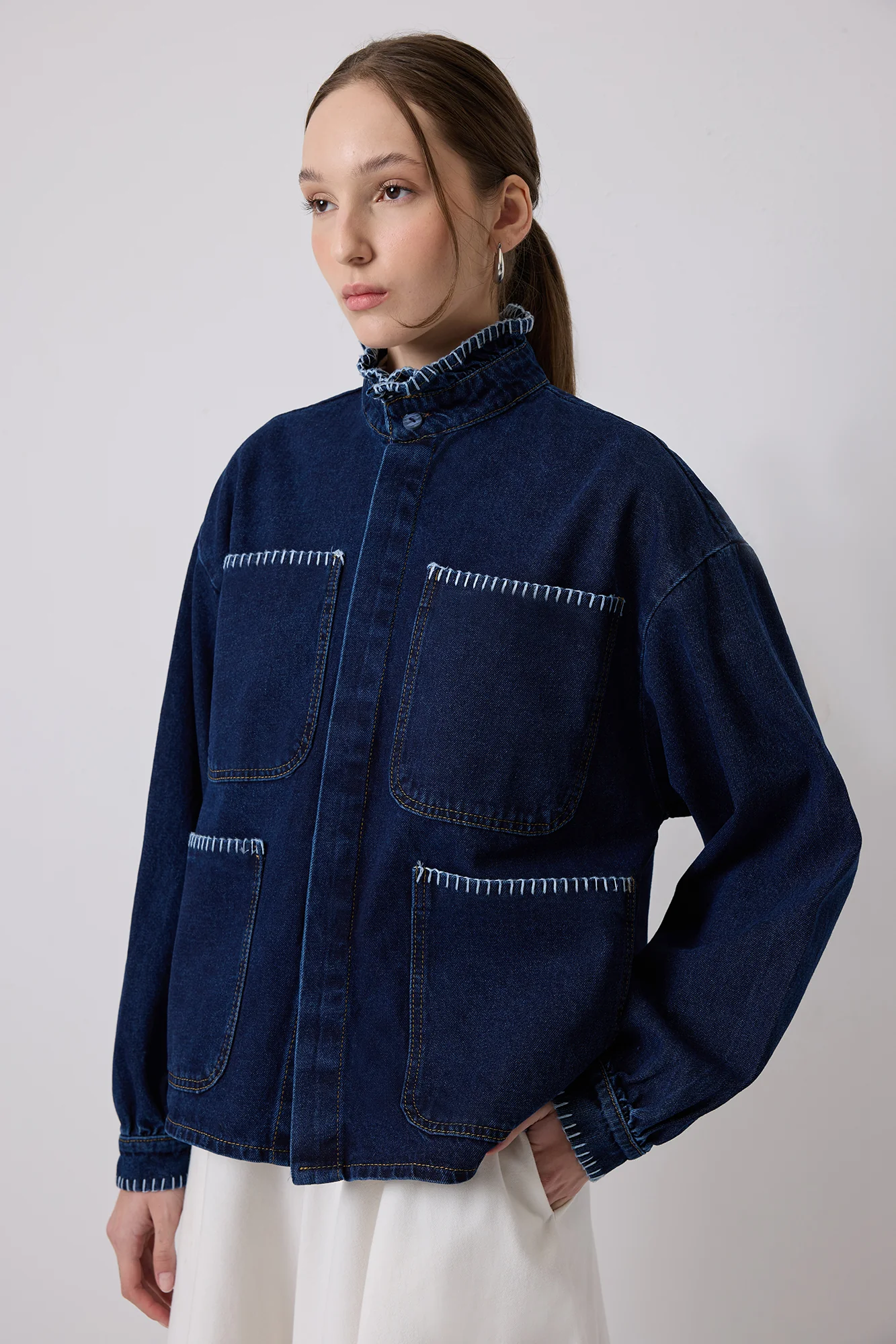 EMBROIDERED COLLAR DENIM JACKET - Image 2